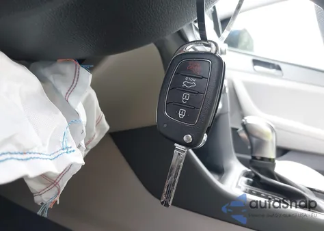 2019 Hyundai Sonata Se from USA, damaged, VIN 5NPE24AF5KH790573